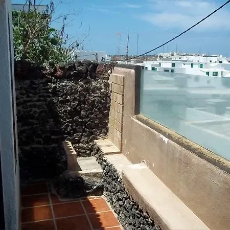 Ola Apartment